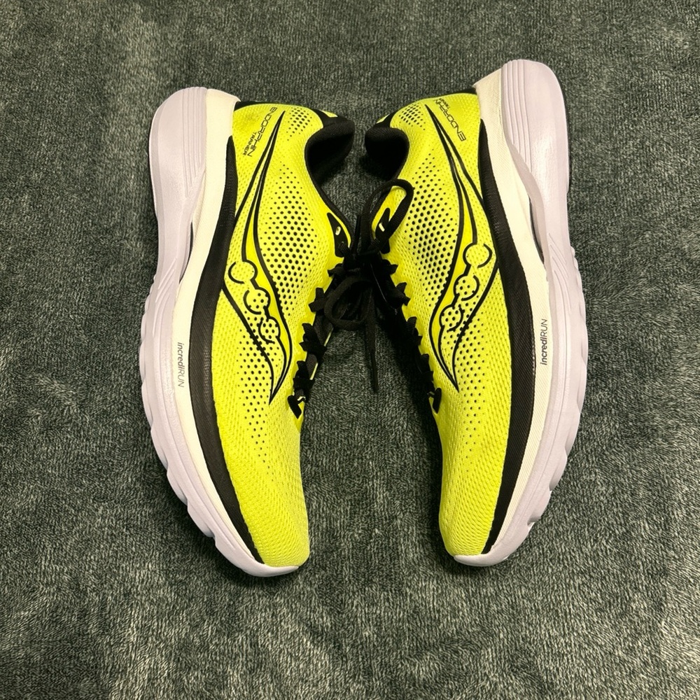 Saucony Endorphin Trainer Neon Yellow Running Shoe Men’s size 12.5